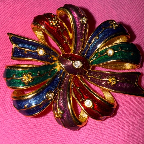 Vintage JOAN RIVERS Gold-tone Christmas Enamel & Rhinestone Bow Brooch / Pendant - Picture 6 of 6